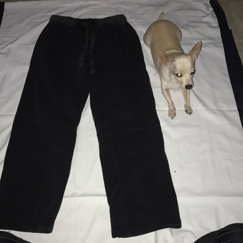 SOLD!! Men’s Lululemon sweats - Picture 1 of 8